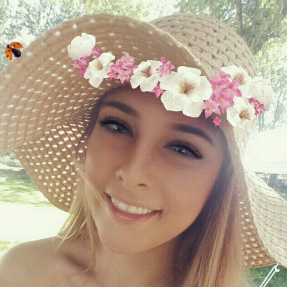 $5 SALE ON MOST LISTINGS - Picture 1 of 4